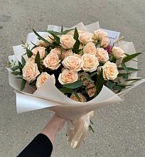 Букет Кремовые розы Латте в Савино