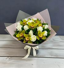 Букет цветов из:  Орхидеи и Розы в Савино