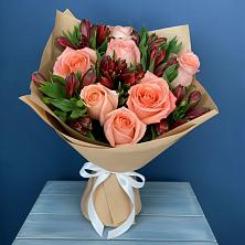Букет цветов из:  Розы и Альстромерии в Савино