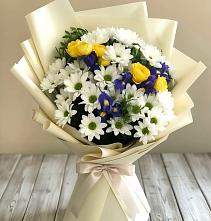 Букет цветов из:  Ирисы, Хризантемы и Розы #REPLACE_PRED# Савино