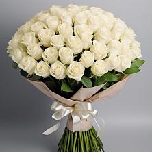 Букет 101 беля роза Белоснежка в Савино