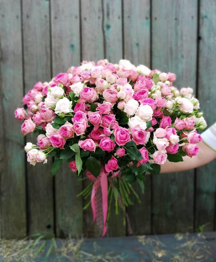 Букет Розовые кустовые розы Натали и Лав Лидия в Савино